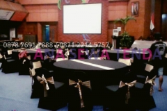 AnaSewaTenda Meja Bulat